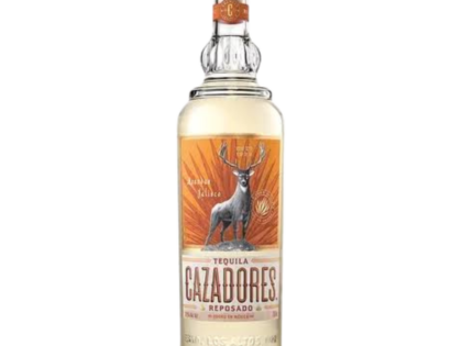 TEQUILA  CAZADORES REPOSADO 700ml