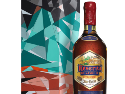 TEQUILA RESERVA DE LA FAMILIA EXTRA AÑEJO 750 ml