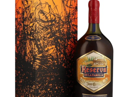 TEQUILA RESERVA DE LA FAMILIA EXTRA AÑEJO 1.75 lt