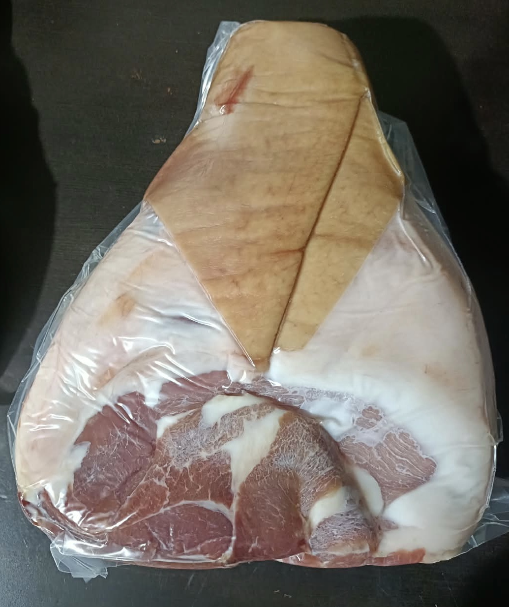 Jamón Serrano Selección Especial Novel Sin Hueso pierna – Pieza 5 kg aprox. - Imagen 3